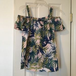 Tropical/flora print tee // sz M